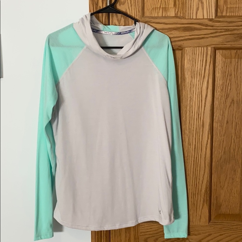 UA Run long sleeve